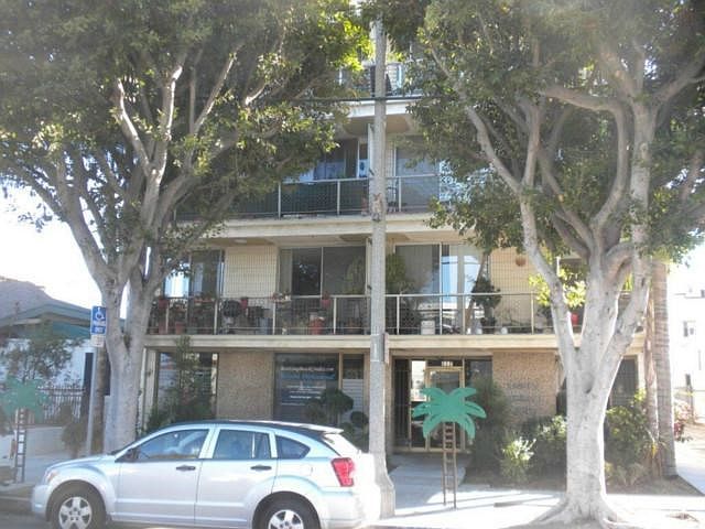 1st image of 230 Linden Ave Unit 201