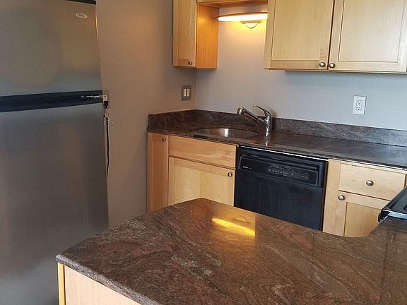 3rd image of 701-709 S Skinker Blvd #701