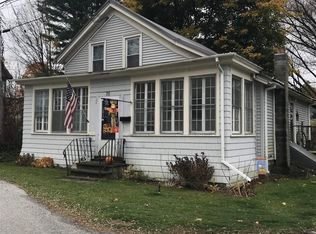 78 Mechanic St, Hoosick Falls, NY 12090