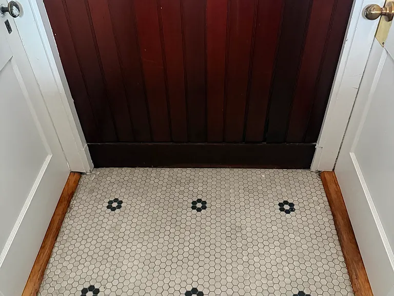 32 Walnut St #2 — Photo 19