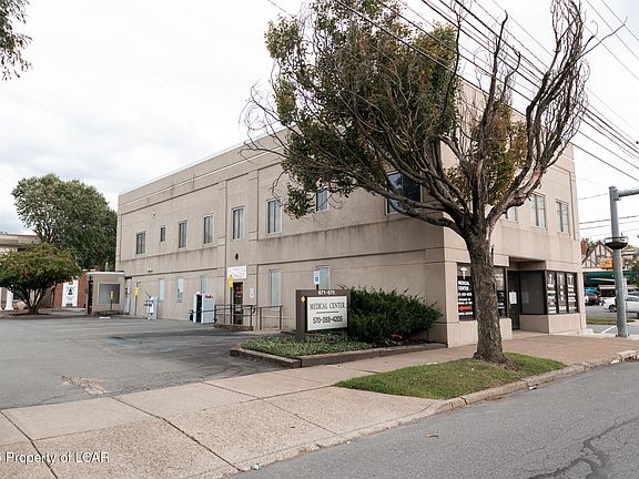 5th image of 675 Wyoming Ave