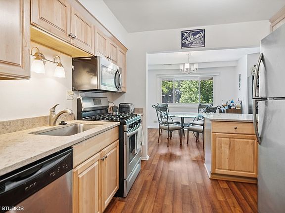 3rd image of 34 N Parkside Ave APT 56