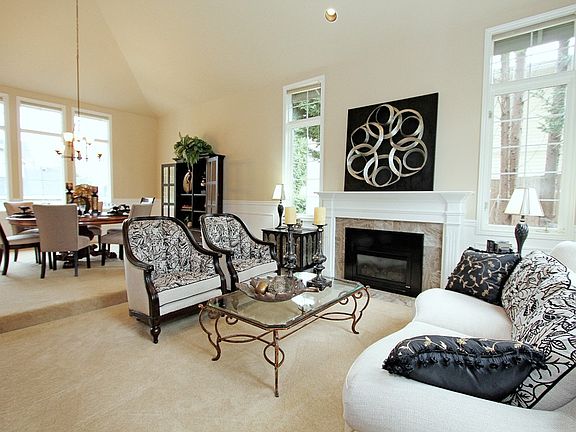 3rd image of 4018 166th Ave NE