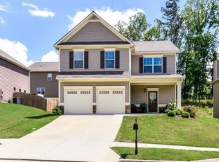 807 Pine Ln, Lawrenceville, GA 30043