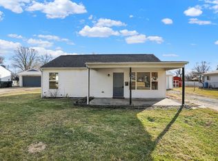 320 Ardmoor Dr, Whiteland, IN
