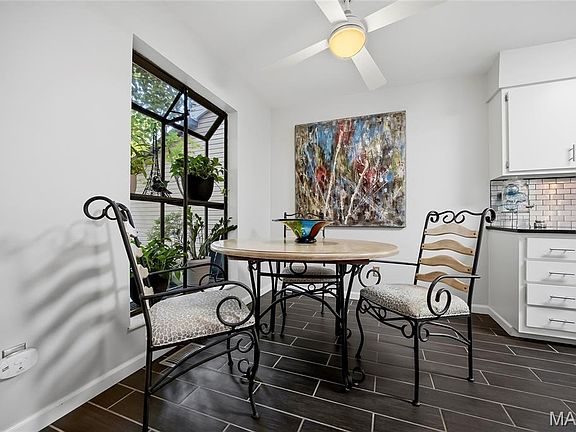4th image of 616 Painted Vista Dr