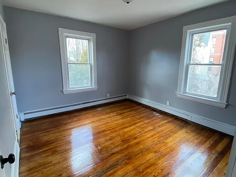 52-54 Bellevue Ave #2 — Photo 1