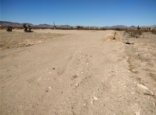 7543 W Shipp Dr, Golden Valley, AZ 86413