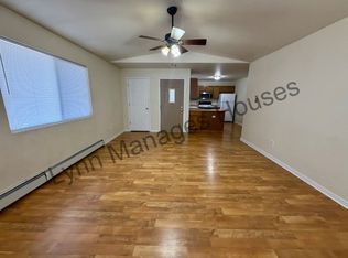 1210 Cleveland Ave APT 1, Cheyenne, WY 82001
