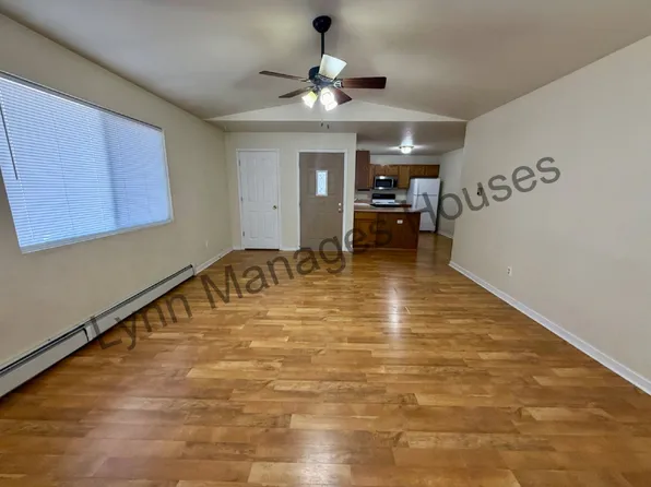 1210 Cleveland Ave APT 1, Cheyenne, WY 82001