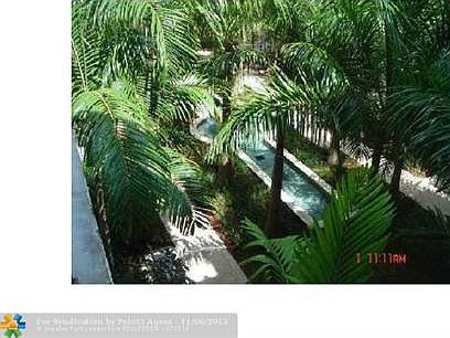 3rd image of 533 NE 3rd Ave APT 211