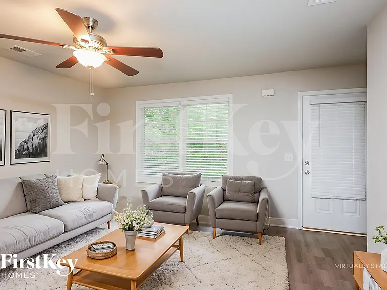 6674 Sawnee Way — Photo 5