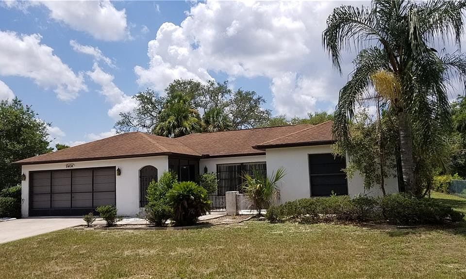 1st image of 8404 Camphor Dr