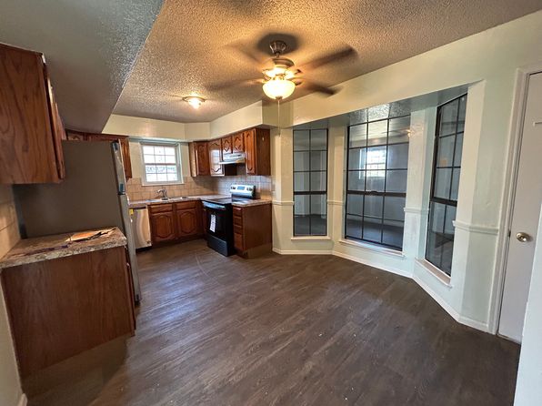 2007 Kingwood Dr