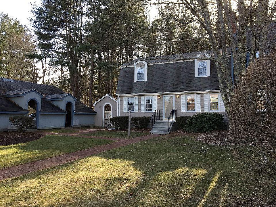 2nd image of 24 Camelot Ct