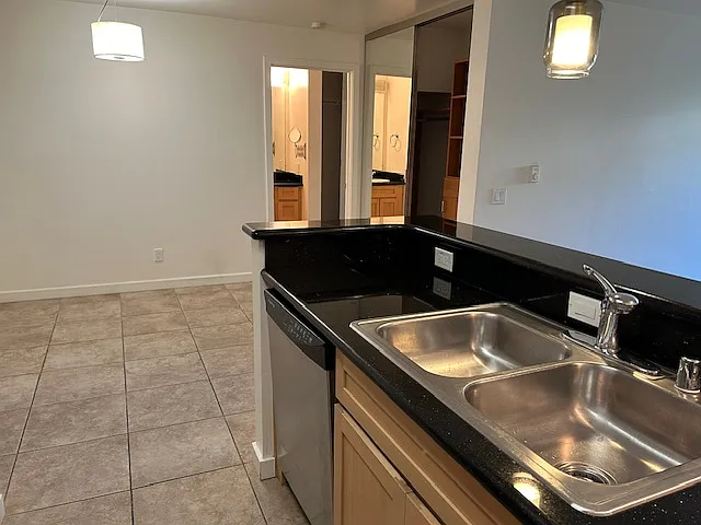 6400 Christie Ave #4220 — Photo 6