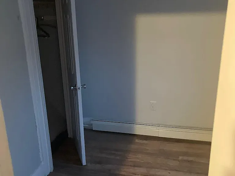 133 Elizabeth Ave #6D — Photo 6