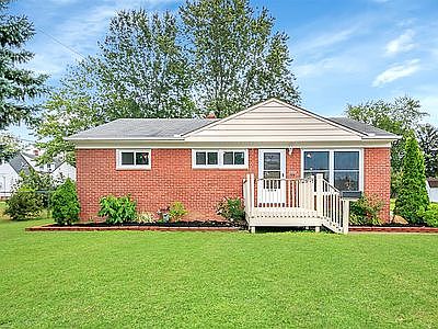 1st image of 30564 Kerry Ln