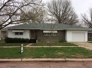 1507 Bryant Ave, Creighton, NE 68729