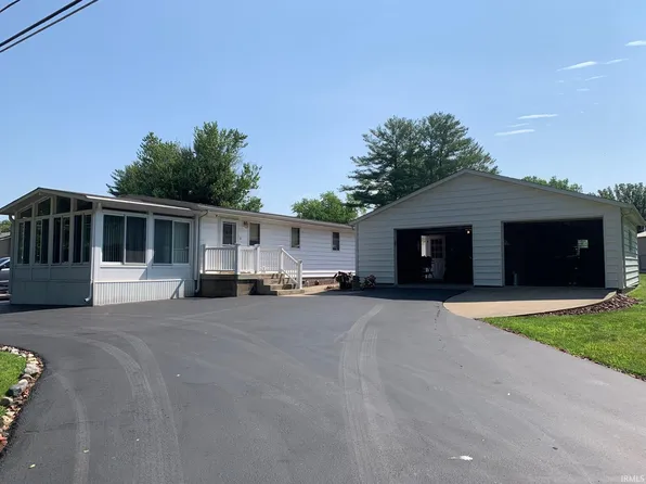 11011 Lower Lakeshore Dr N, Monticello, IN 47960