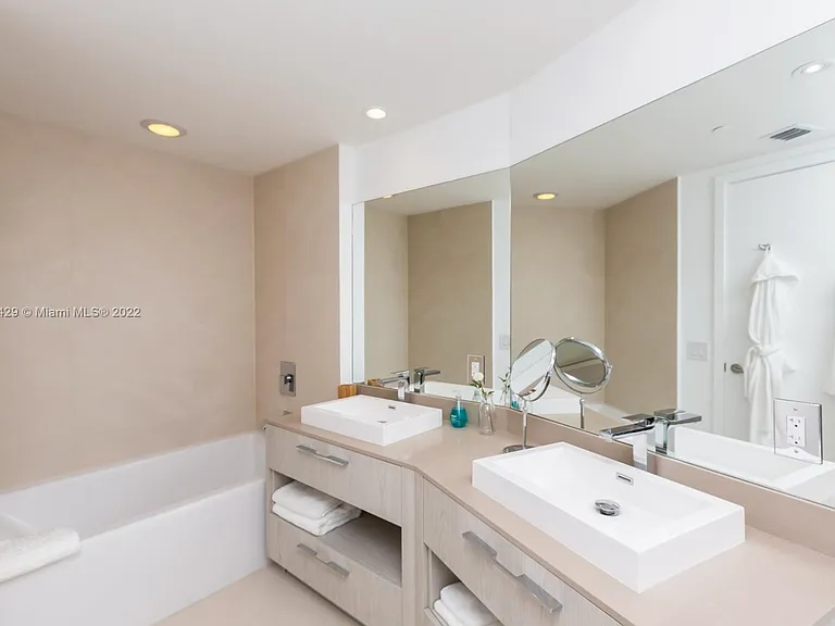 4111 S Ocean Dr #3302 — Photo 14