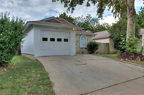5910 Jacob Gln Photo 1