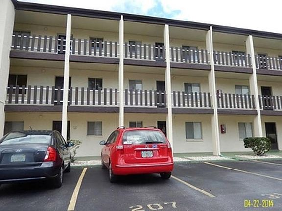 2nd image of 4158 Heron Way