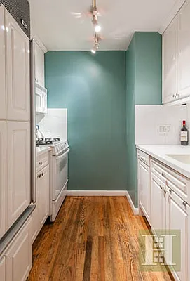 Sold by Halstead Real Estate | media 24