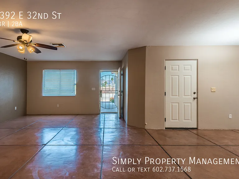 5392 E 32nd St — Photo 10