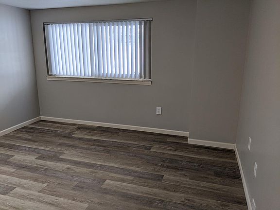 4th image of 5967 Jodie Ln APT 3