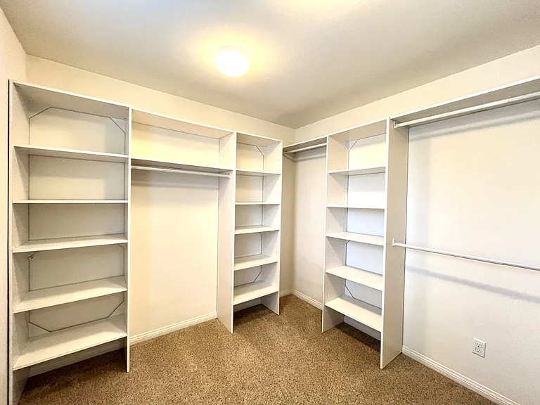 14601 Serenade Dr — Photo 24