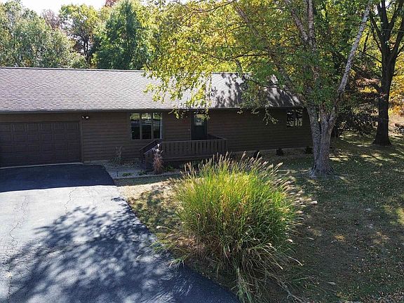 2nd image of 326 Charter Oak Pl