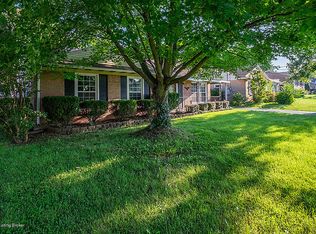 9905 Whipps Mill Rd, Louisville, KY 40223