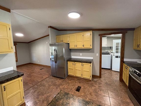 5th image of 6535 Halls Hill Pike