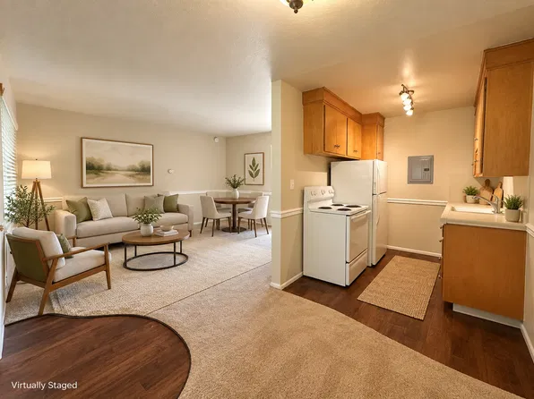 Must See Community in River Park Community ~ East Sac Area, 5484 Carlson Dr APT 21, Sacramento, CA 95819