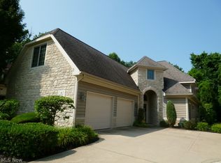 11137 Caddie Ln, Painesville, OH 44077