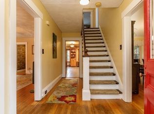 27 Elm St, Leominster, MA 01453