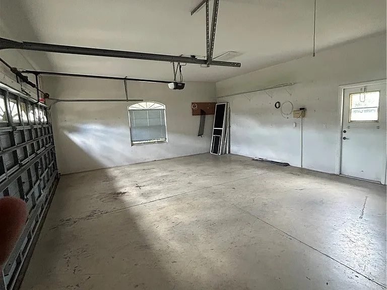 2675 N Canterbury Lake Dr — Photo 11