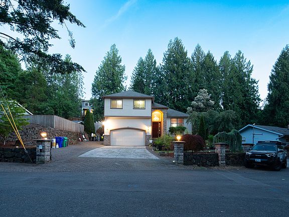 4th image of 12142 SE Ogden Ct