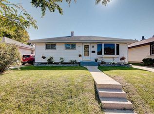 6724 S 19th St, Milwaukee, WI 53221