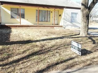 2203 S Topeka Ave, Wichita, KS 67211