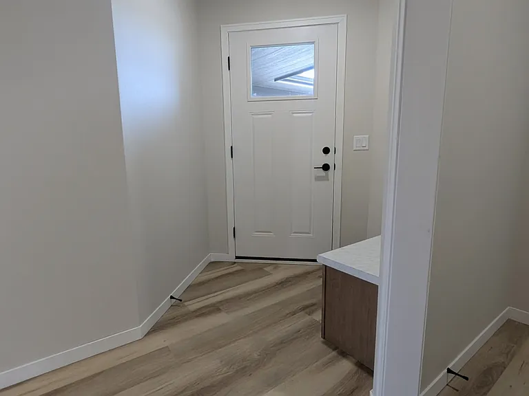 217 E Countryside Ave — Photo 18