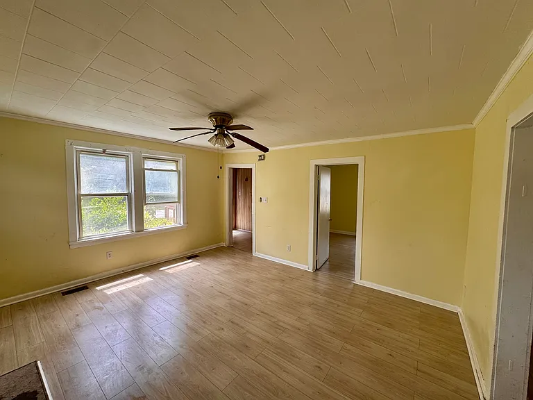 1006 Johnsontown Rd — Photo 13