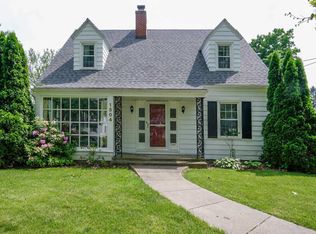 1504 Reycraft Dr, Kalamazoo, MI 49001