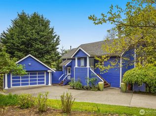 9602 NE 35th Pl, Bellevue, WA 98004