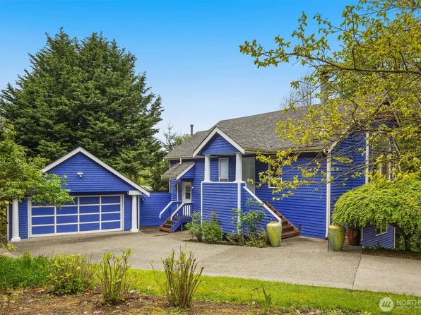 9602 NE 35th Place, Clyde Hill, WA 98004