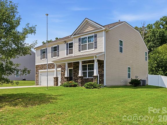 2nd image of 137 Rippling Water Dr