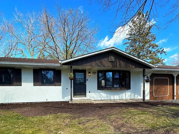 2415 Mayfair Ave, White Bear Lake, MN 55110