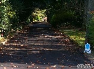 162 Cedar Ave, Hewlett, NY 11557