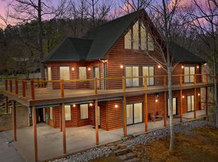 2804 Cedar Falls Way, Sevierville, TN 37862